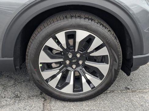 New 2026 Ford Explorer Platinum w/ LUX Leather Package image 10