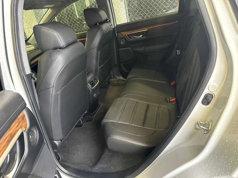 Used 2020 Honda CR-V Touring image 7
