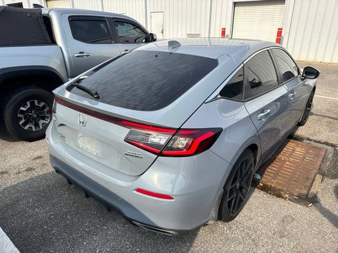 Used 2023 Honda Civic Sport Touring image 6