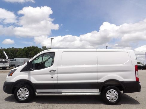Used 2025 Ford Transit 250 Low Roof w/ Exterior Upgrade Package RWD image 55