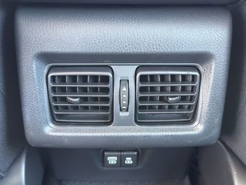 Used 2025 Toyota Camry LE w/ Convenience Package image 17