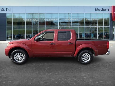 Used 2019 Nissan Frontier SV image 8