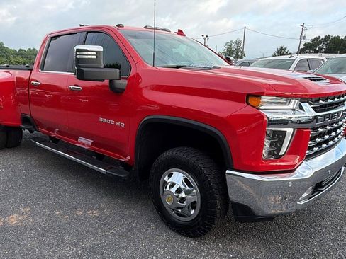 Used 2021 Chevrolet Silverado 3500 LTZ w/ LTZ Plus Package AWD/4WD image 7