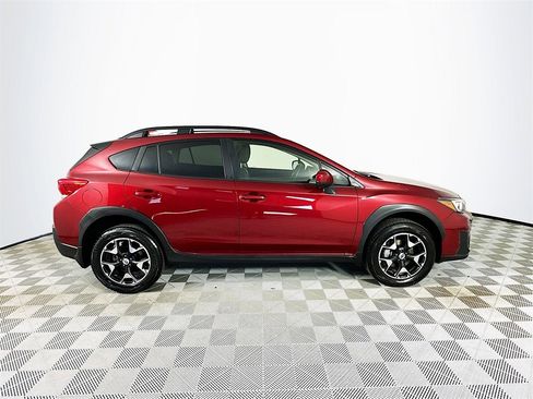 Used 2018 Subaru Crosstrek 2.0i Premium w/ Eyesight System image 8