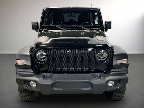 Used 2022 Jeep Wrangler Unlimited Sport AWD/4WD image 2