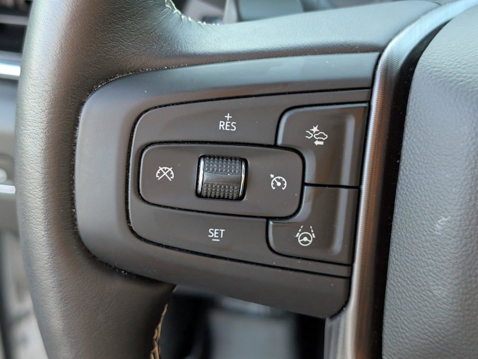 Used 2025 GMC Sierra 1500 Denali Ultimate AWD/4WD image 31