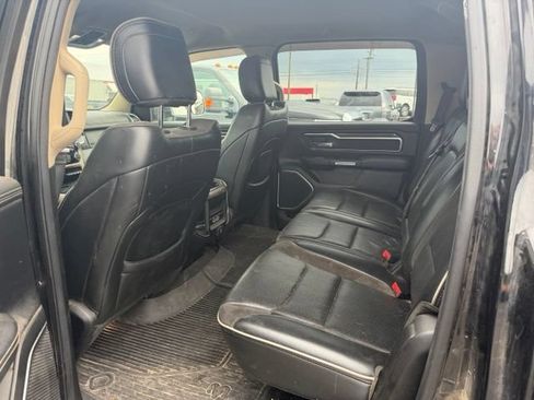 Used 2019 RAM 1500 Laramie AWD/4WD image 6