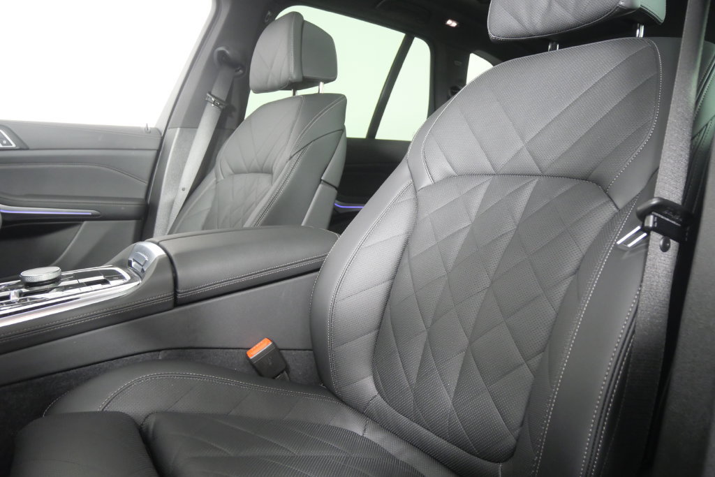 Certified 2026 BMW X5 sDrive40i RWD image 11