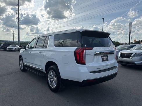 Used 2024 GMC Yukon XL SLT RWD image 5