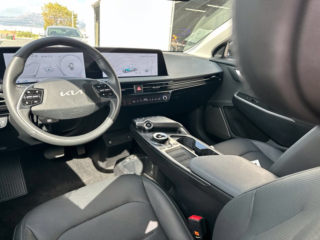 Used 2023 Kia EV6 Wind w/ Wind Technology Package AWD/4WD image 7
