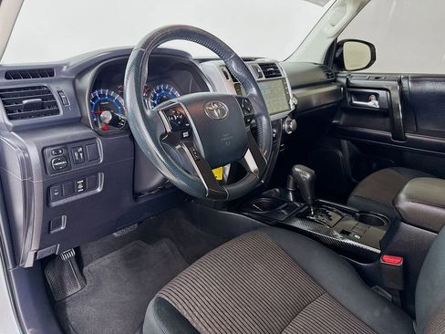 Certified 2019 Toyota 4Runner TRD Off-Road AWD/4WD image 10
