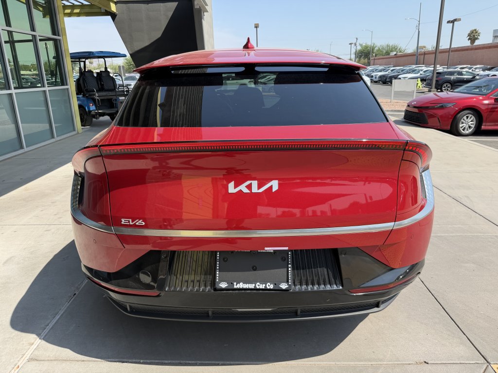 Used 2024 Kia EV6 Wind AWD/4WD image 13