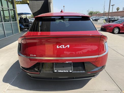 Used 2024 Kia EV6 Wind AWD/4WD image 13