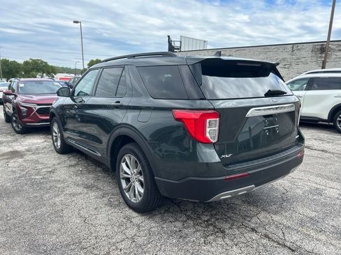 Used 2023 Ford Explorer XLT w/ Equipment Group 202A AWD/4WD image 7