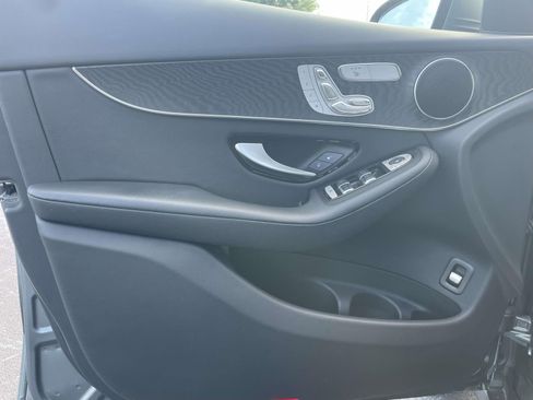 Used 2017 Mercedes-Benz GLC 300 4MATIC image 14