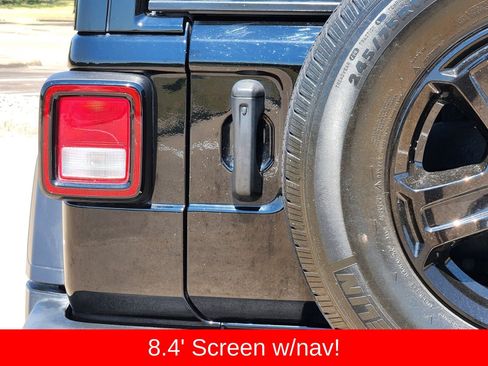 Used 2022 Jeep Wrangler Unlimited Sport w/ Sun And Sound Package AWD/4WD image 14