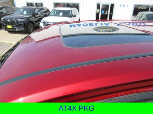 Used 2024 GMC Canyon AT4X image 9