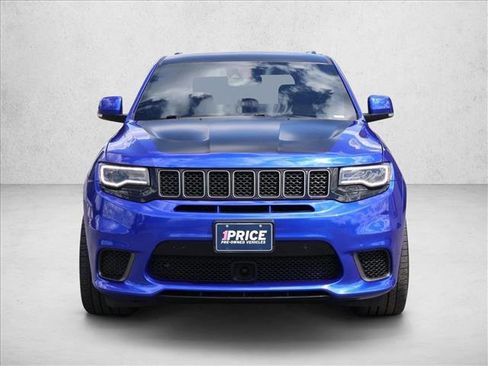 Used 2018 Jeep Grand Cherokee Trackhawk w/ Trailer Tow Group IV AWD/4WD image 2