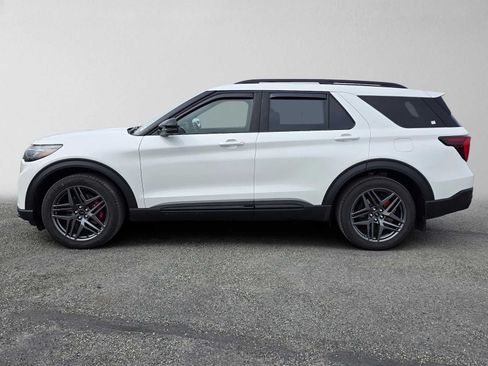Used 2026 Ford Explorer ST w/ Sun And Sound Package AWD/4WD image 6