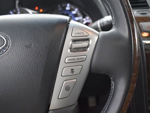 Used 2017 INFINITI QX80 4WD w/ Driver Assistance Package image 17