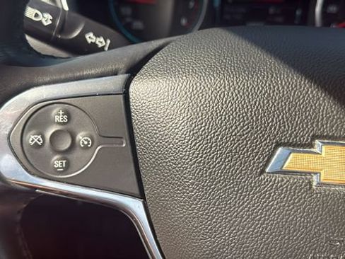 Used 2018 Chevrolet Traverse LT w/ LPO, Floor Liner Package FWD image 16