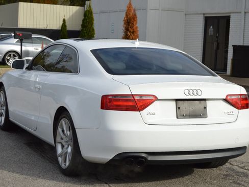 Used 2011 Audi A5 2.0T Premium image 4
