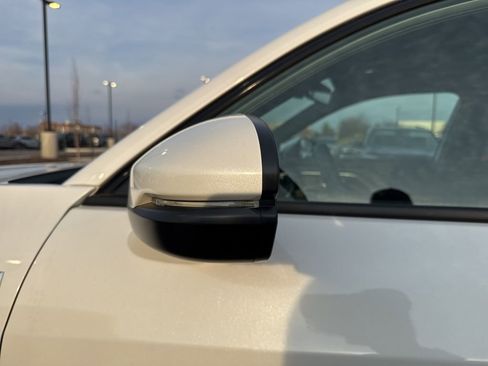 Used 2025 Acura ADX A-Spec image 11