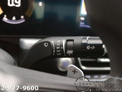 Used 2025 Hyundai Sonata SEL FWD image 23