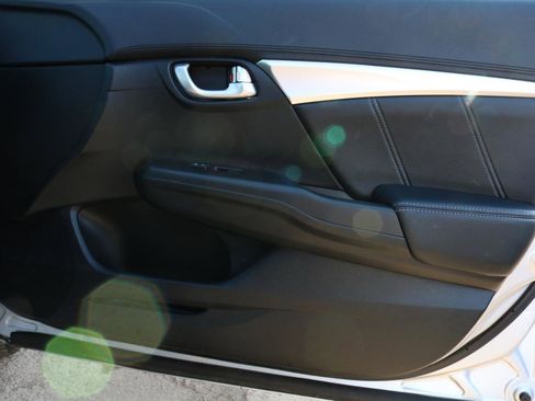 Used 2013 Honda Civic EX-L image 38