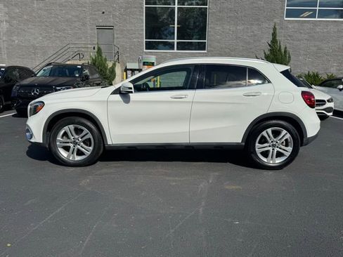 Certified 2020 Mercedes-Benz GLA 250 4MATIC image 6