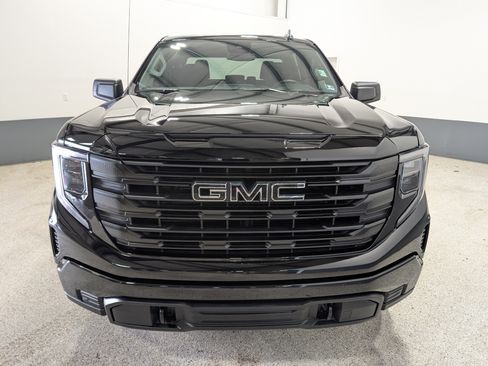 Used 2026 GMC Sierra 1500 Pro w/ Graphite Edition AWD/4WD image 8