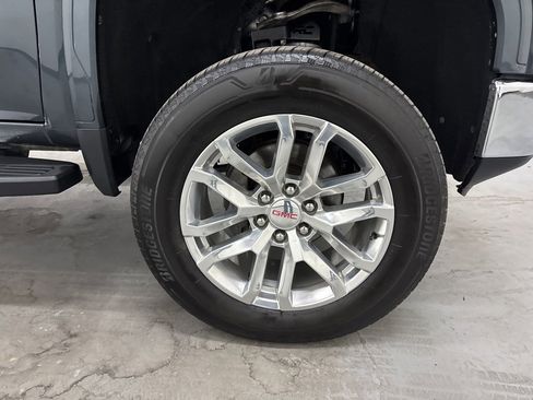 Used 2019 GMC Sierra 1500 SLT image 61