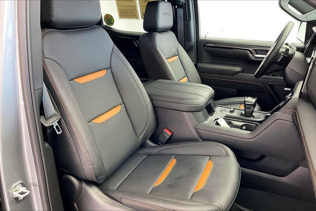Used 2026 GMC Sierra 1500 AT4 w/ AT4 Premium Package AWD/4WD image 6