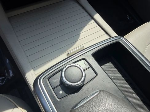 Used 2012 Mercedes-Benz ML 350 4MATIC image 30