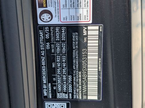 Used 2025 Mercedes-Benz G 63 AMG 4MATIC image 35