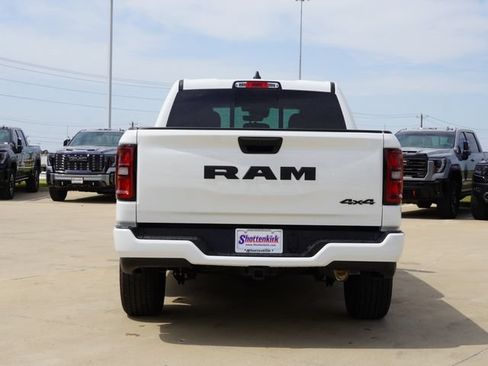 New 2026 RAM 1500 Express AWD/4WD image 7