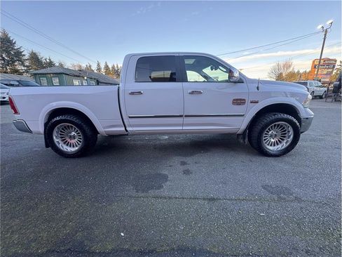 Used 2014 RAM 1500 Laramie Longhorn image 39