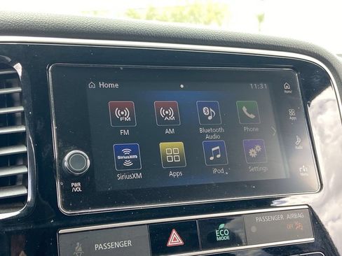 Used 2019 Mitsubishi Outlander LE FWD image 9