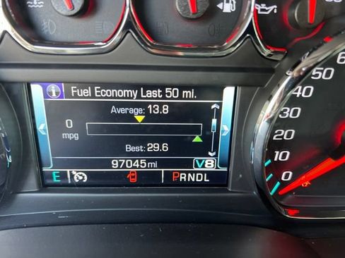 Used 2019 Chevrolet Suburban LT AWD/4WD image 13
