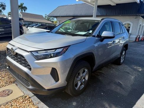 Used 2023 Toyota RAV4 XLE image 3