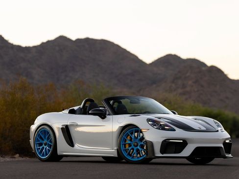 Used 2025 Porsche 718 Boxster Spyder RS w/ Weissach Package RWD image 1