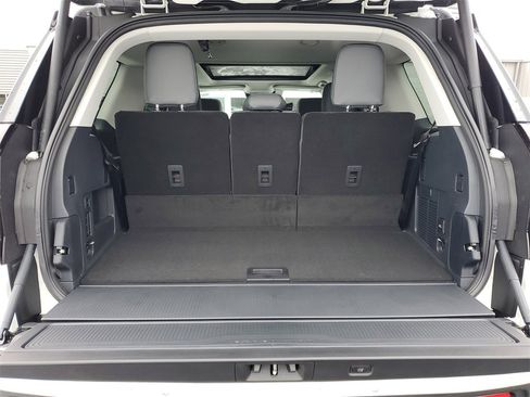 New 2026 Ford Expedition Active image 35