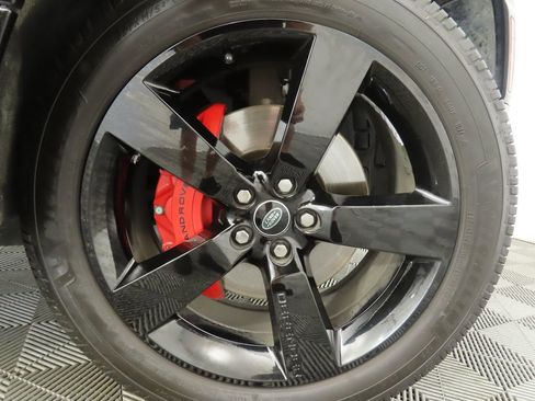 Used 2023 Land Rover Defender 110 X-Dynamic SE image 33