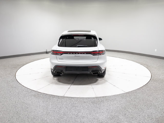 Used 2024 Porsche Macan w/ Premium Plus Package AWD/4WD image 30