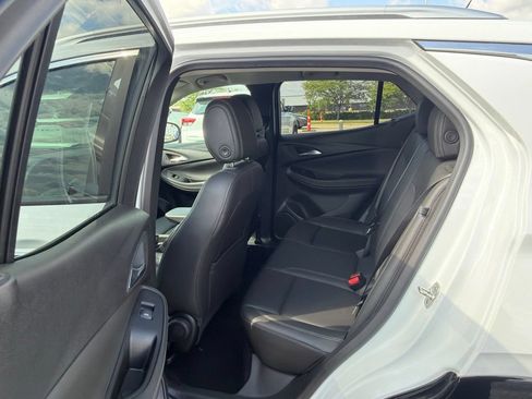 Used 2024 Buick Encore GX Sport Touring FWD image 16