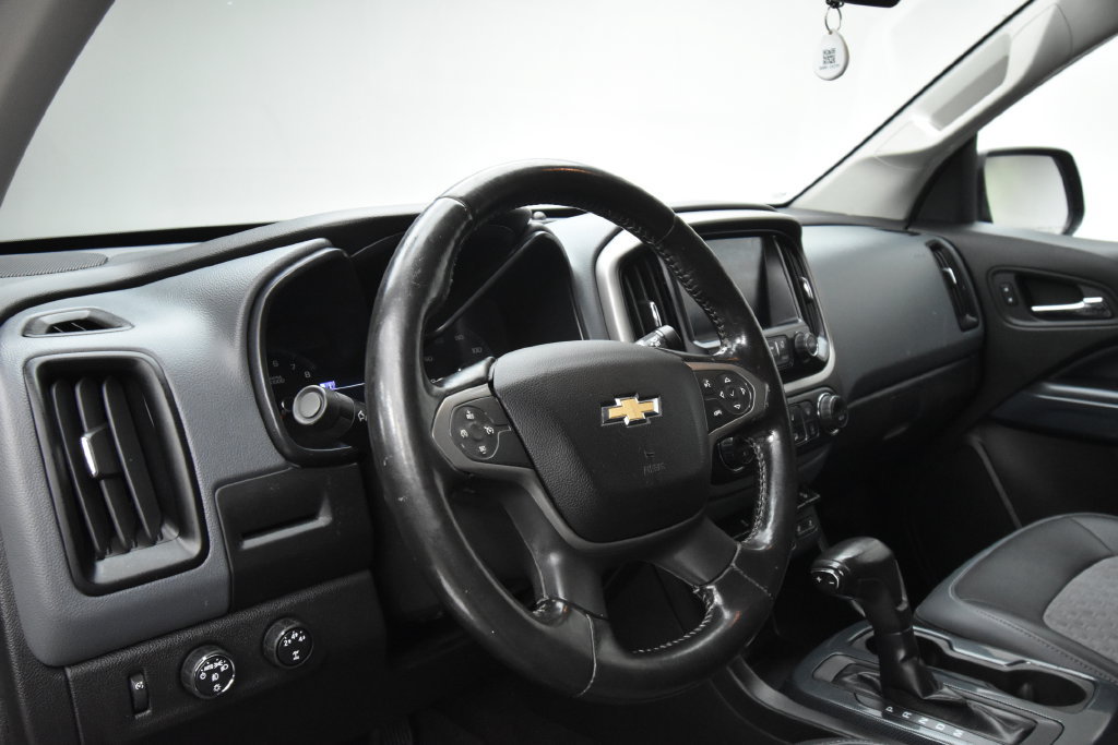 Used 2016 Chevrolet Colorado Z71 AWD/4WD image 11