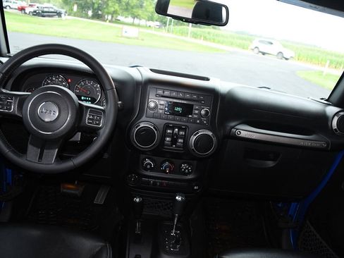 Used 2016 Jeep Wrangler Unlimited Sport AWD/4WD image 26