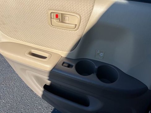 Used 2006 Toyota Highlander V6 image 9