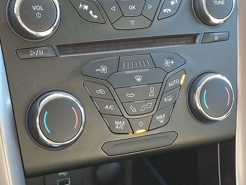 Certified 2017 Ford Fusion S image 16