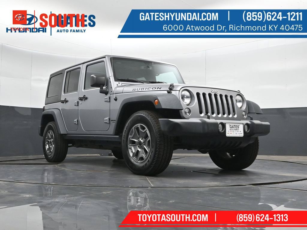 Used 2015 Jeep Wrangler Unlimited Rubicon w/ Max Tow Package AWD/4WD image 30